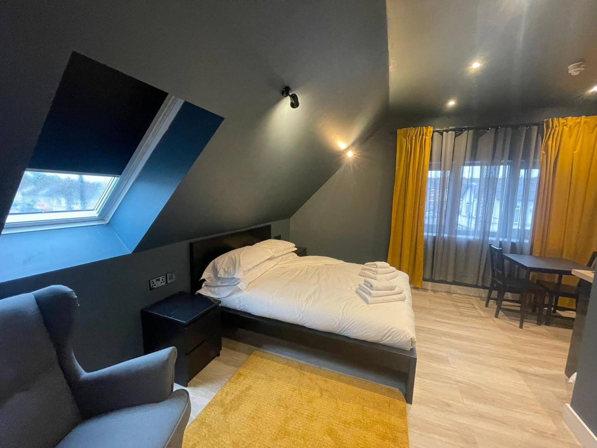 Sky City Apartments Coventry Buitenkant foto